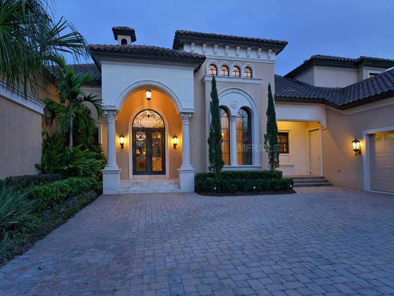 Property Photo:  8307 Farington Court  FL 34202 