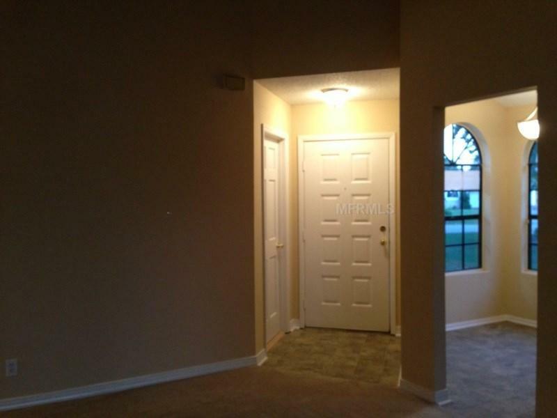 Property Photo:  116 Lakeside Circle  FL 32773 