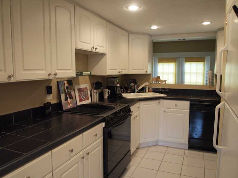 Property Photo:  647 Huntington Avenue  FL 32789 