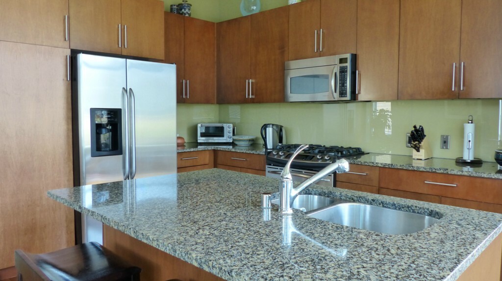 Property Photo: 900 Lenora St W200 WA 98121
