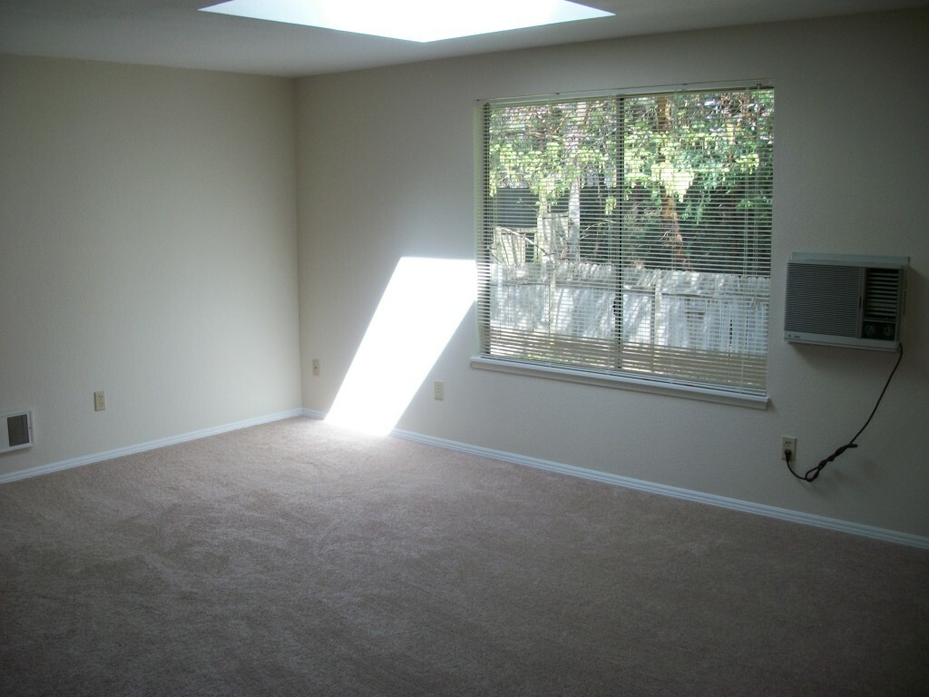 Property Photo: 363 NW Oakmont Wy WA 98311