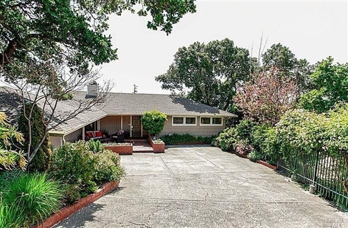 Property Photo:  152 Corte Anita Drive  CA 94904 