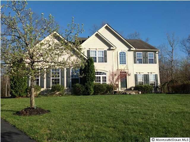 Property Photo: 11 Calendula Court NJ 08527