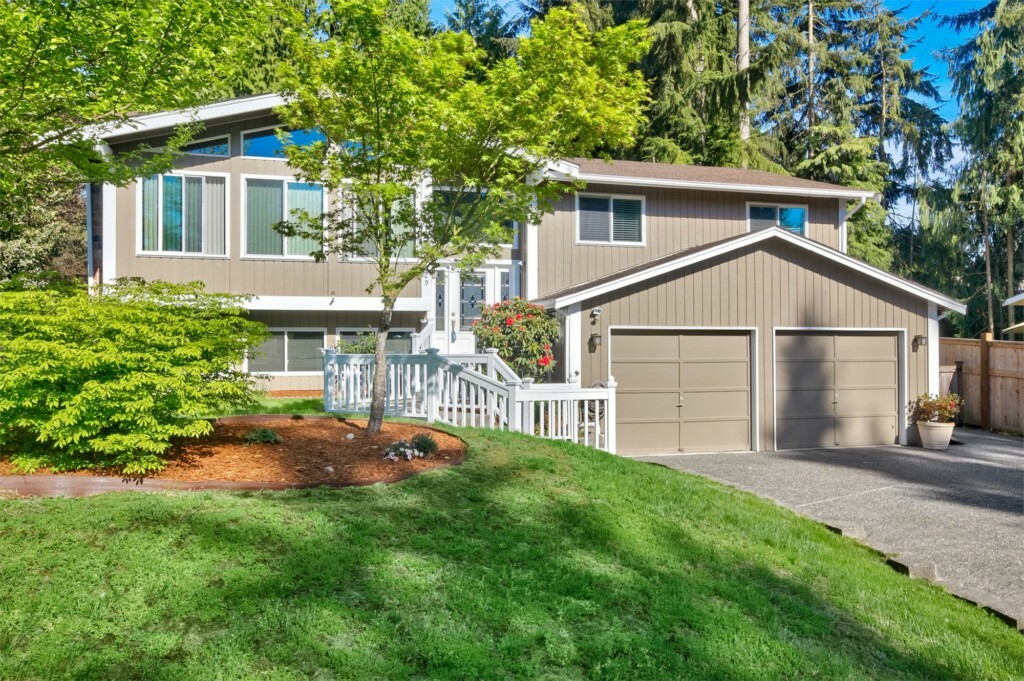 Property Photo:  17129 21st Ave SE  WA 98012 