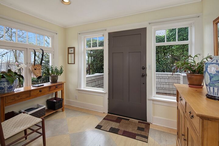 Property Photo:  1235 23rd Ave E  WA 98112 