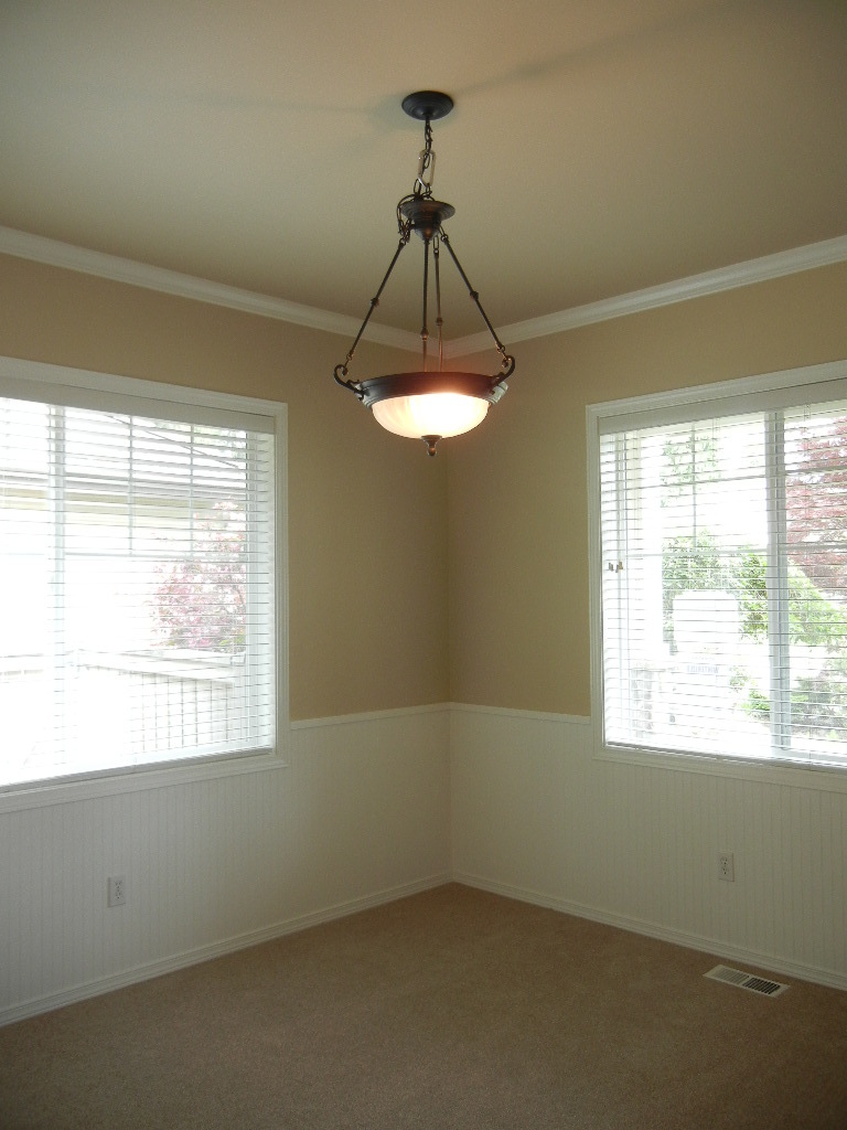 Property Photo: 6318 82nd St E WA 98371