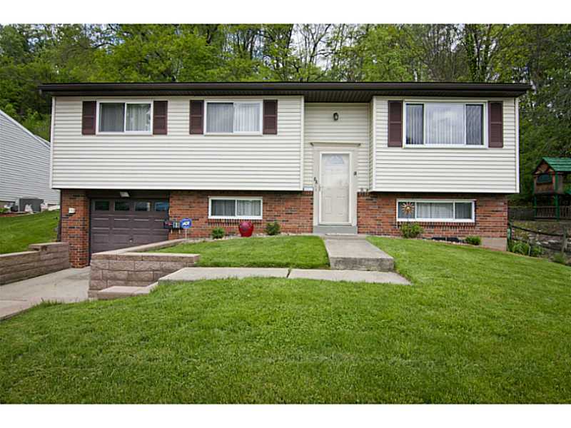 Property Photo: 88 York Drive PA 15214