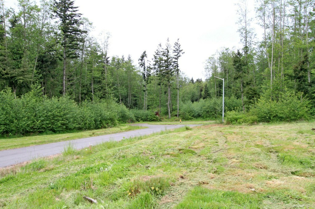 Property Photo:  1 Saratoga Hills Drive Place  WA 98282 