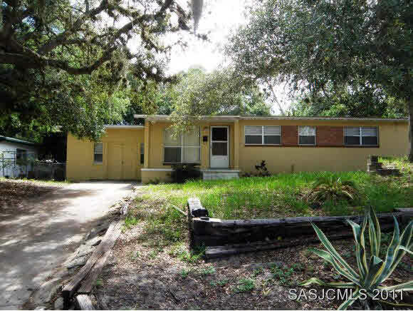 Property Photo:  10 Barcelona Ave  FL 32080 