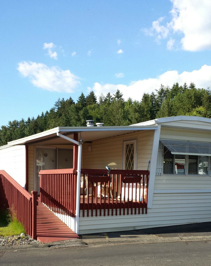 Property Photo: 2302 R St SE 139 WA 98002