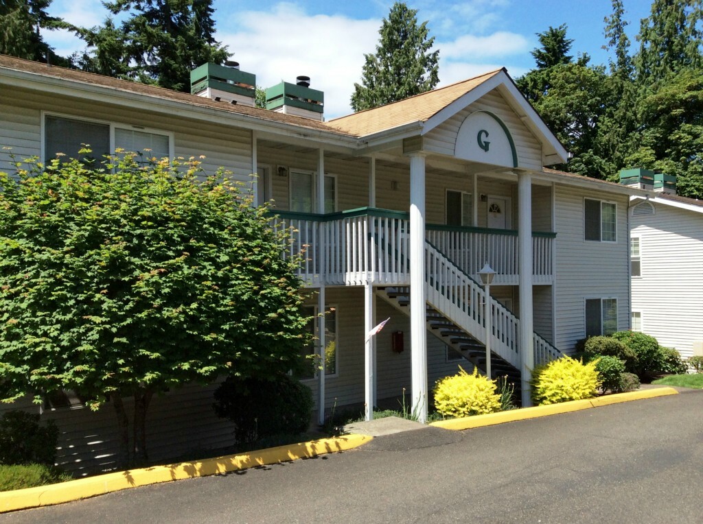 Property Photo: 1830 S 336th St G-202 WA 98003