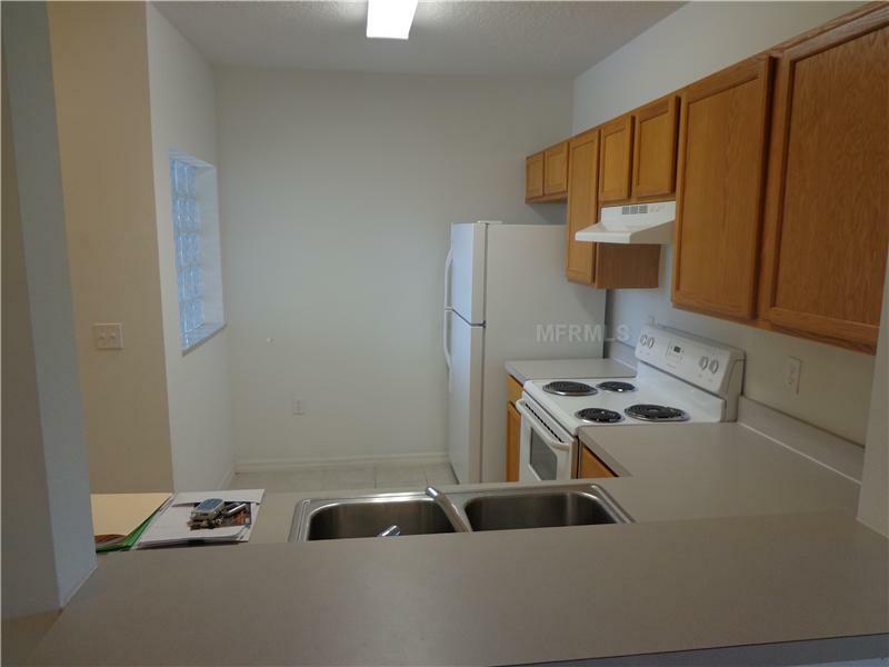 Property Photo: 9538 Newdale Way 202 FL 33578