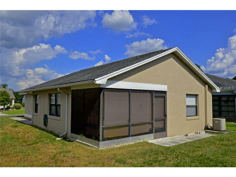 Property Photo: 6258 Peacock Run FL 33809