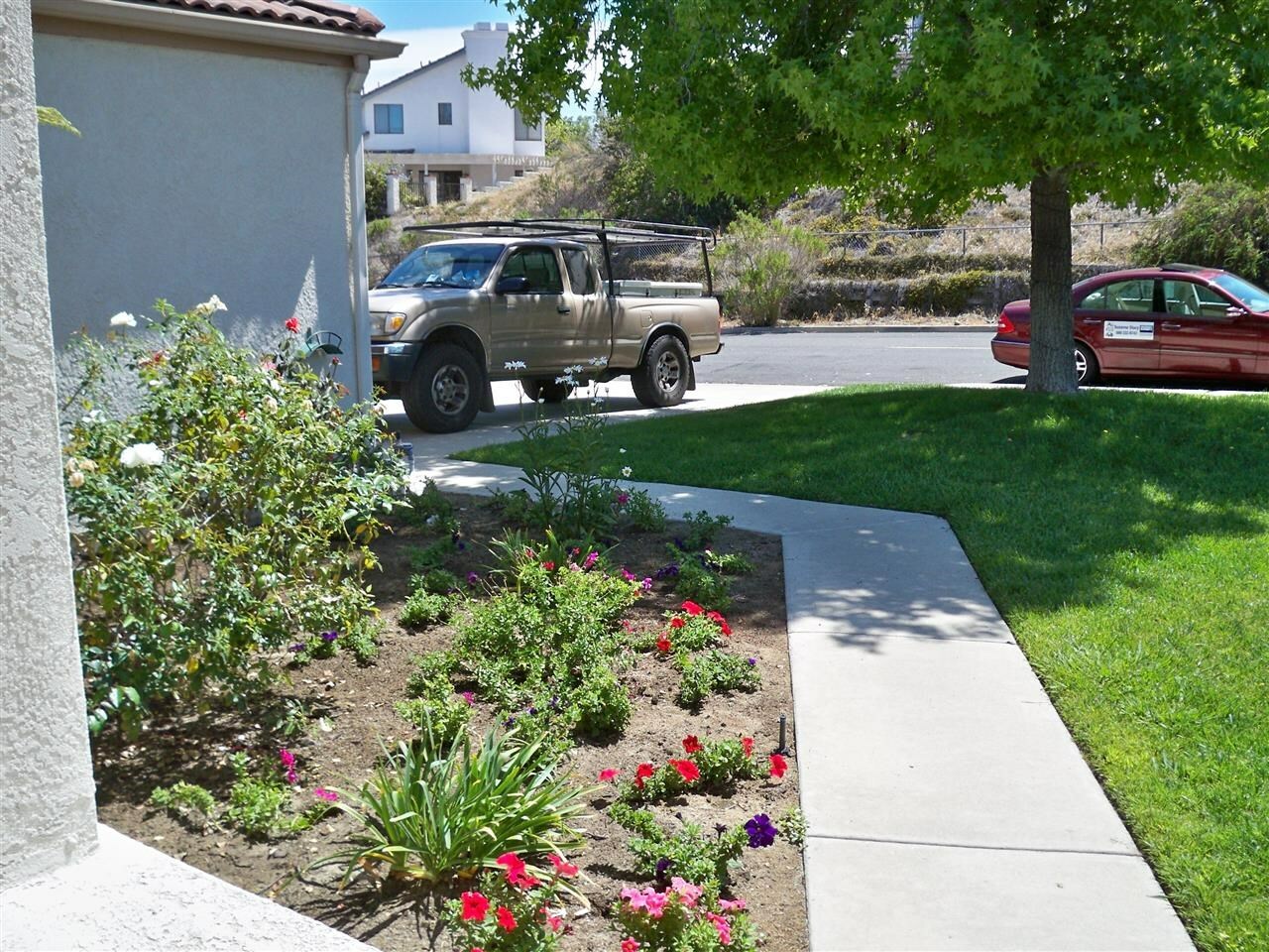 Property Photo: 1386 Clear Crest Circle CA 92084