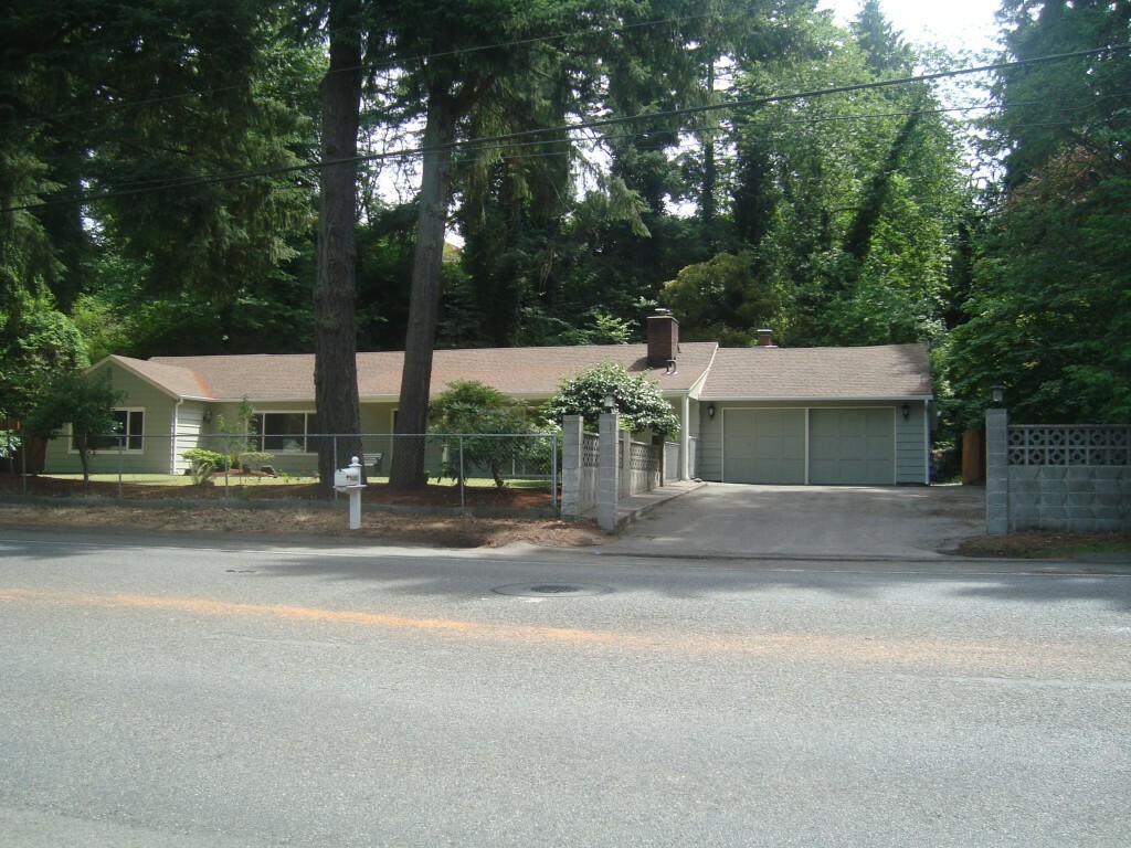 Property Photo:  12611 Nyanza Rd SW  WA 98499 