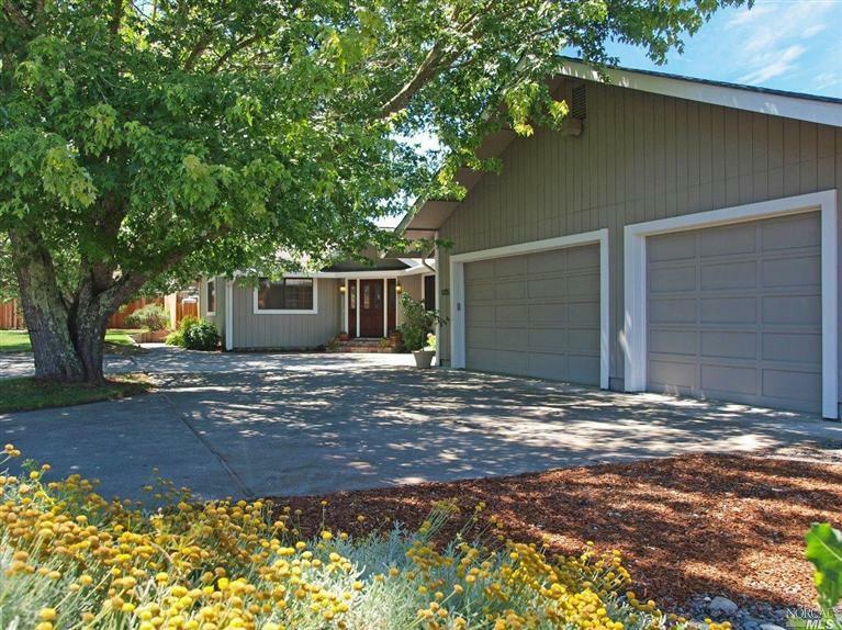 Property Photo:  5325 Lone Pine Road  CA 95472 