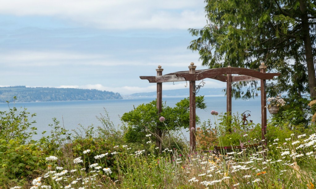 Property Photo: 4214 S Camano Dr WA 98282