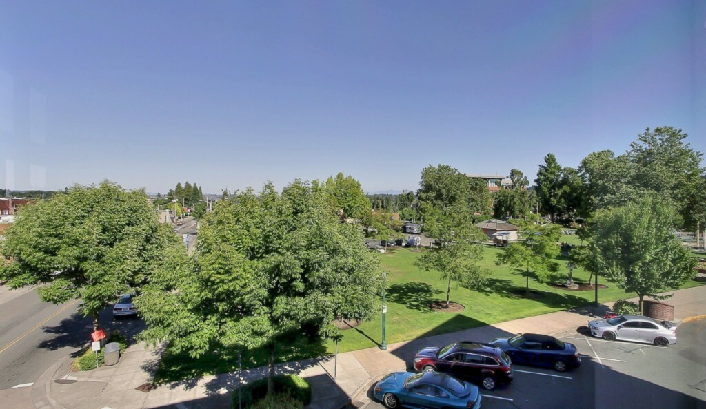 Property Photo:  210 W Pioneer Ave 306  WA 98371 