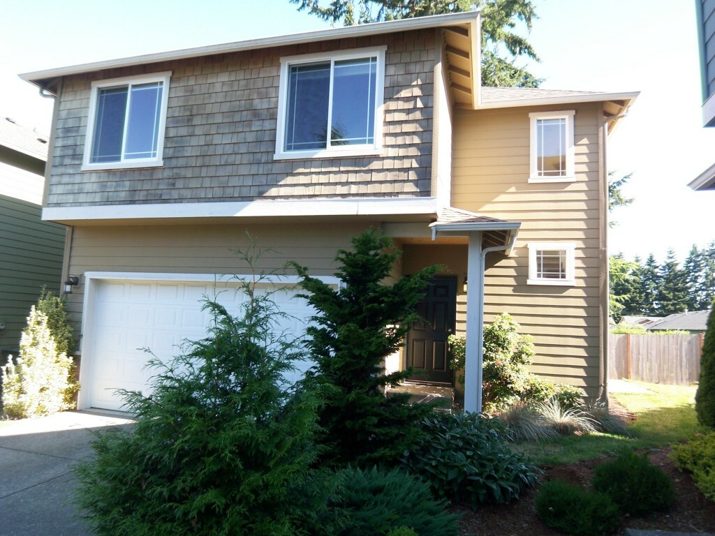 Property Photo:  8307 227th St SW  WA 98026 