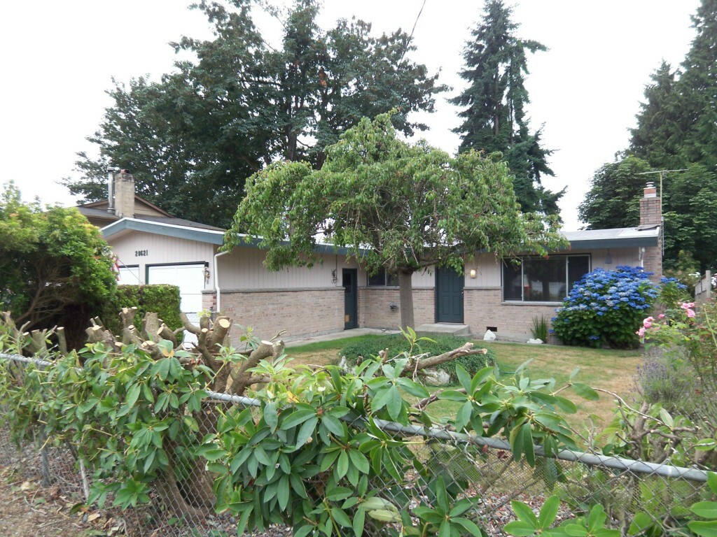 Property Photo:  28621 14th Ave S  WA 98003 