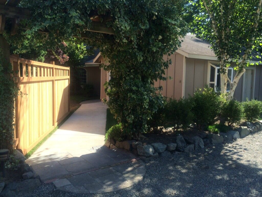 Property Photo: 18829 SE 168th St WA 98058