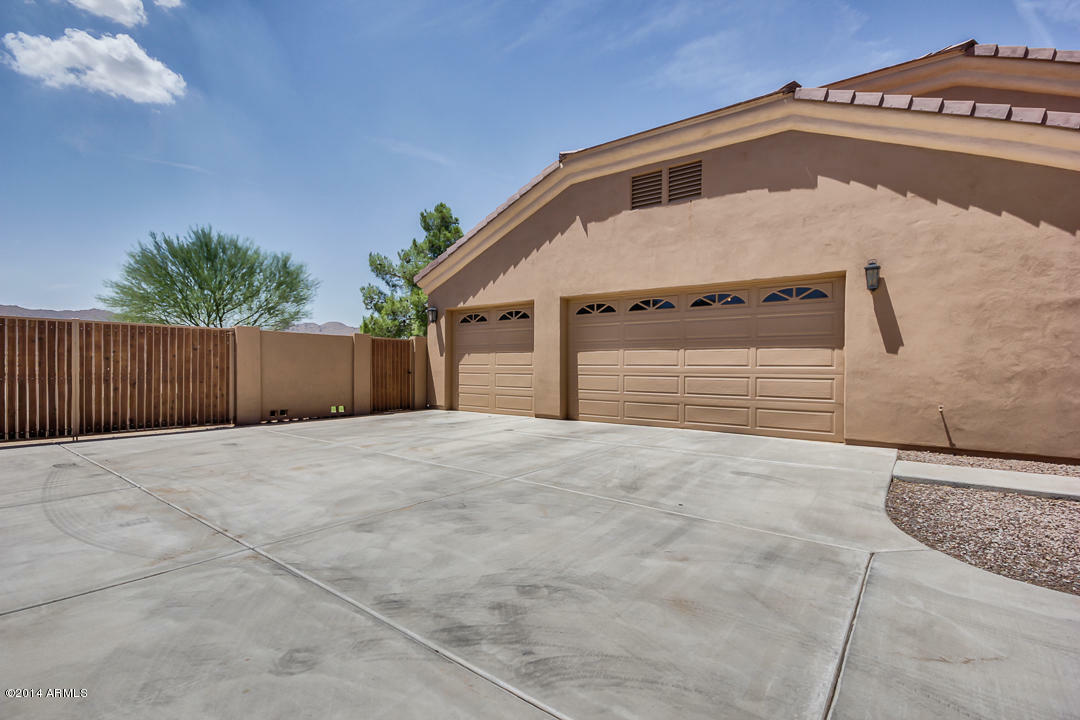 Property Photo:  20955 E Orchard Lane  AZ 85142 