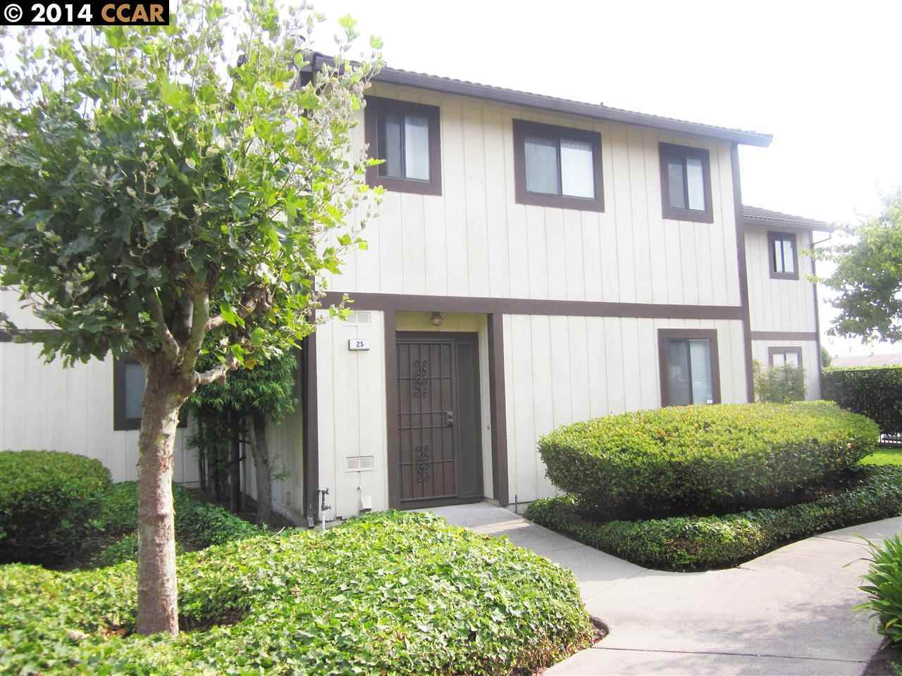 Property Photo:  2600 Giant Rd 25  CA 94806-2891 