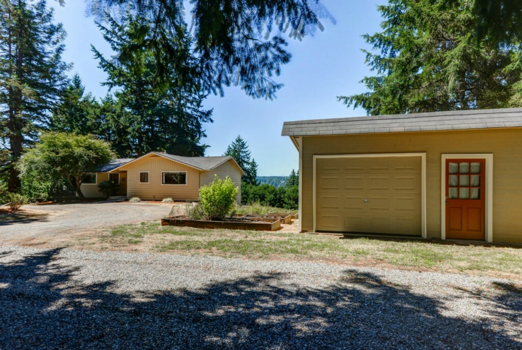 Property Photo:  8400 NE 190th St  WA 98011 