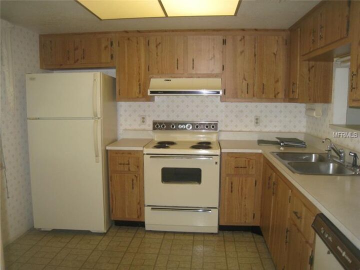 Property Photo:  2465 Northside Drive 508  FL 33761 