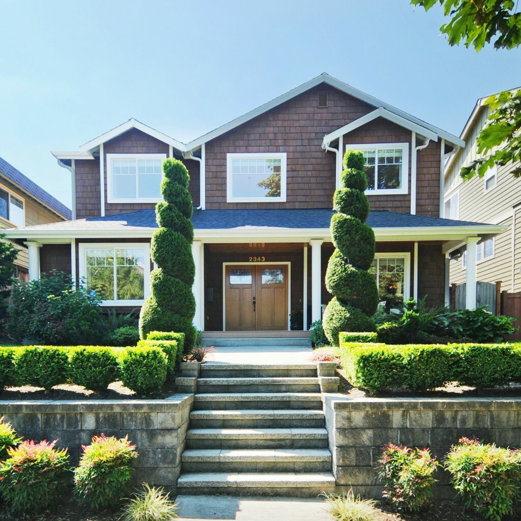 Property Photo: 2343 N 62nd St WA 98103