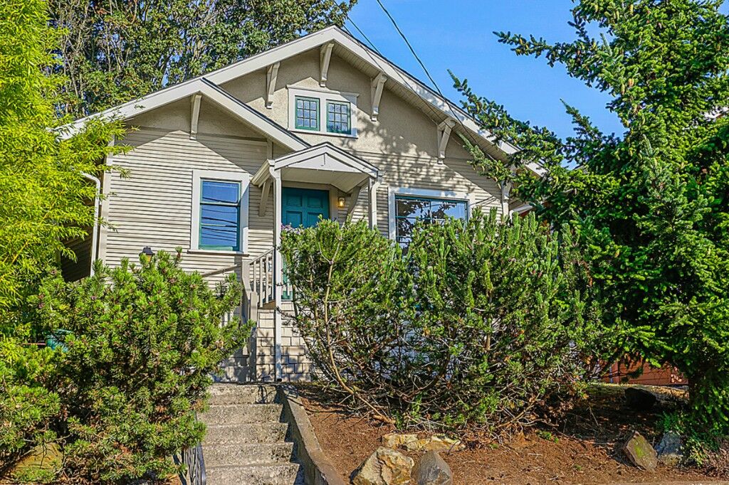 Property Photo: 7508 3rd Ave NW WA 98117