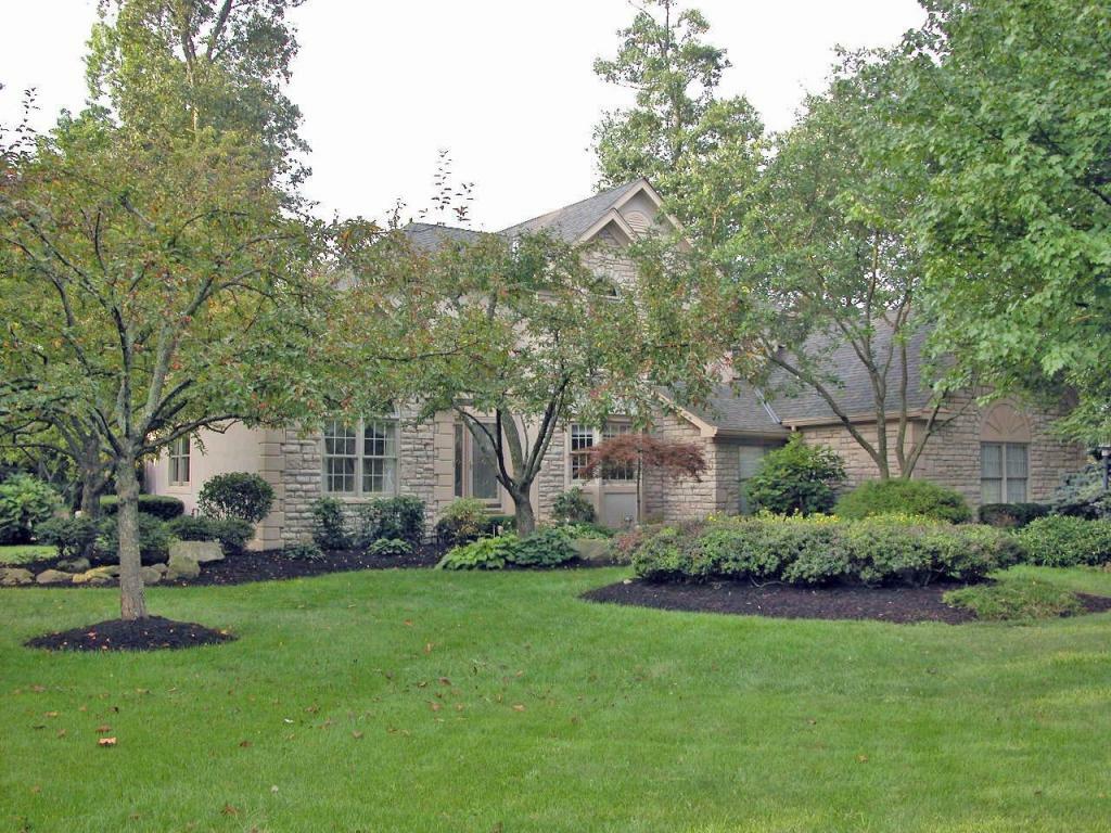 5550 Forest Highland Court NW  Westerville OH 43082 photo