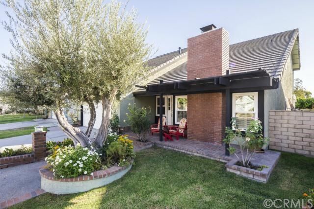 Property Photo: 10 Bunker Hill CA 92620