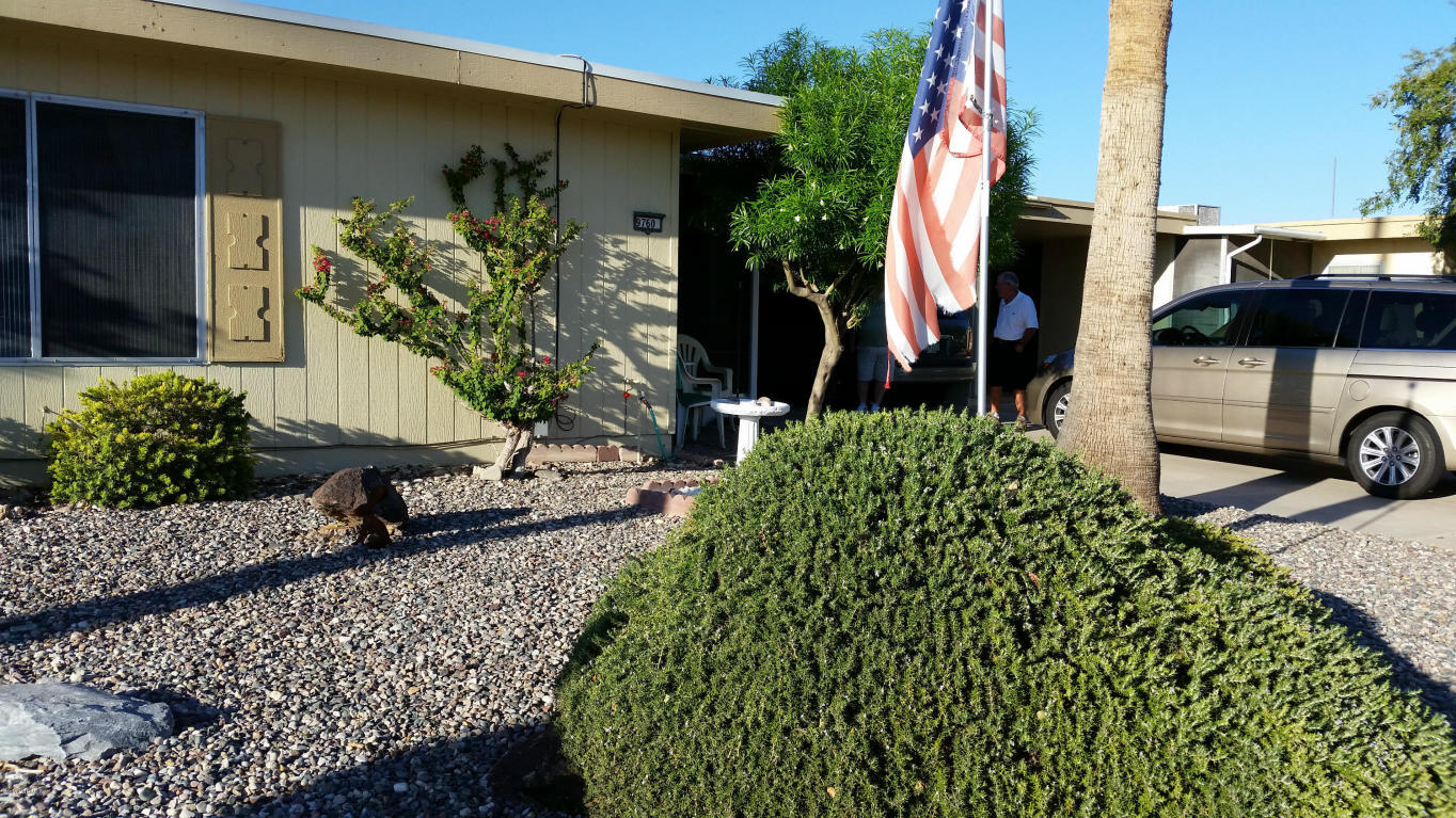 Property Photo: 9760 W Lancaster Drive AZ 85351