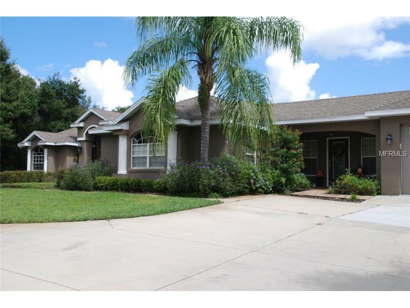 Property Photo:  2950 Highland Lakes Drive  FL 32738 