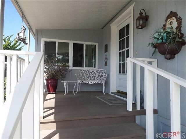 Property Photo:  633 Ramona Avenue 21  CA 93402 