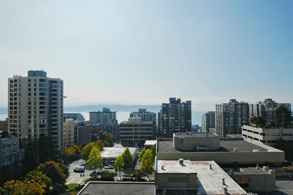 Property Photo: 2720 3rd Ave 911 WA 98121