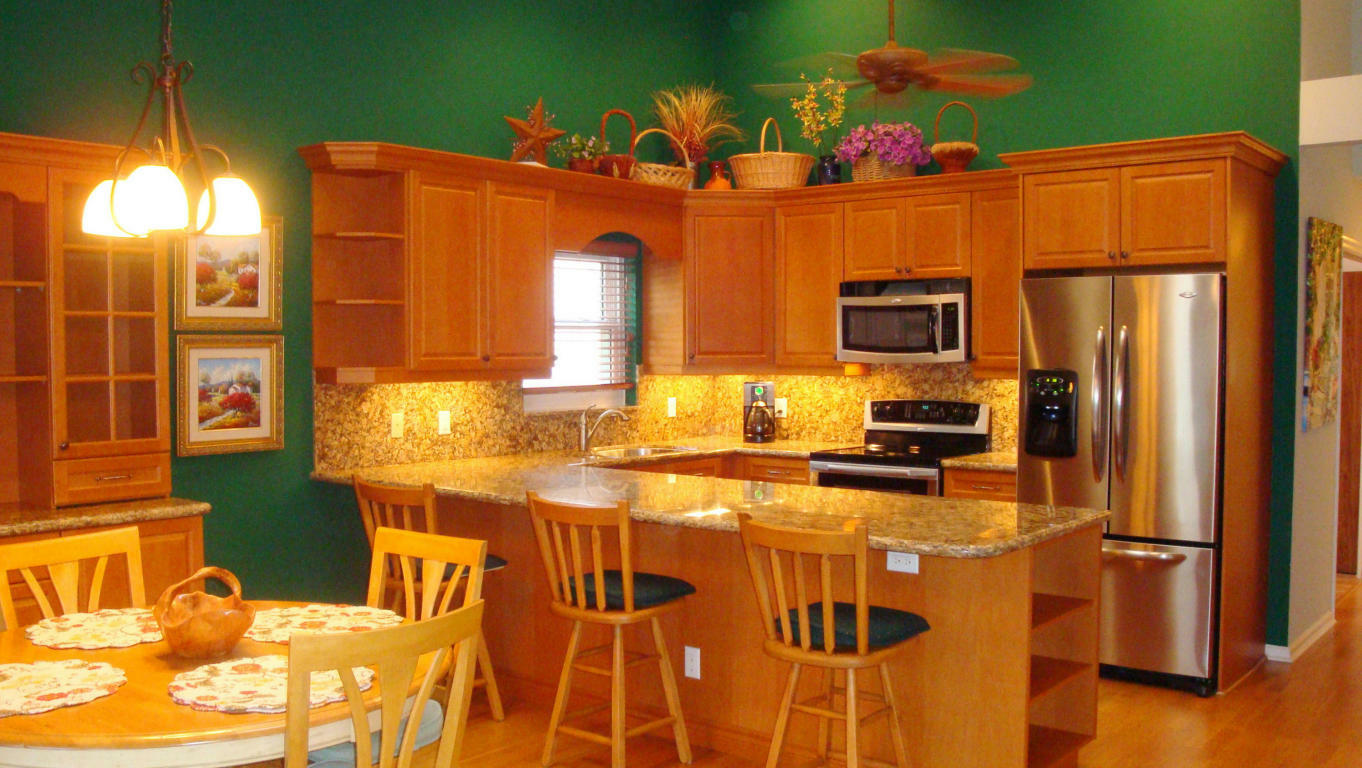 Property Photo: 356 Cottonwood Lane FL 33487
