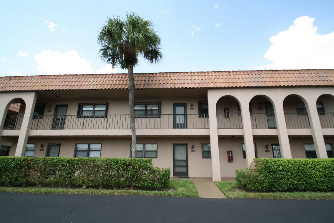 Property Photo: 2141 W Woolbright Road L206 FL 33426