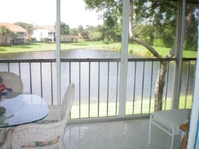 Property Photo:  9564 Shadybrook Drive 202  FL 33437 