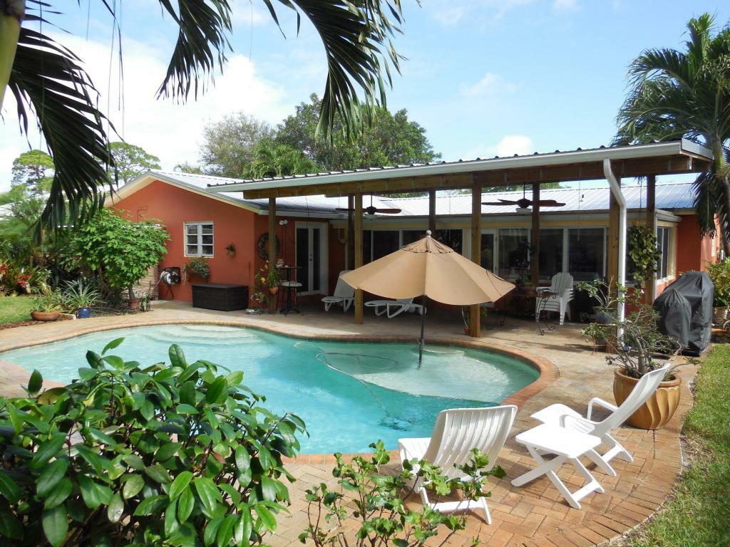 Property Photo:  2705 SW 8th Street  FL 33435 