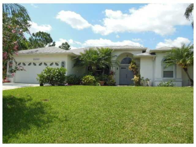 5253 NW Rugby Drive  Port Saint Lucie FL 34983 photo