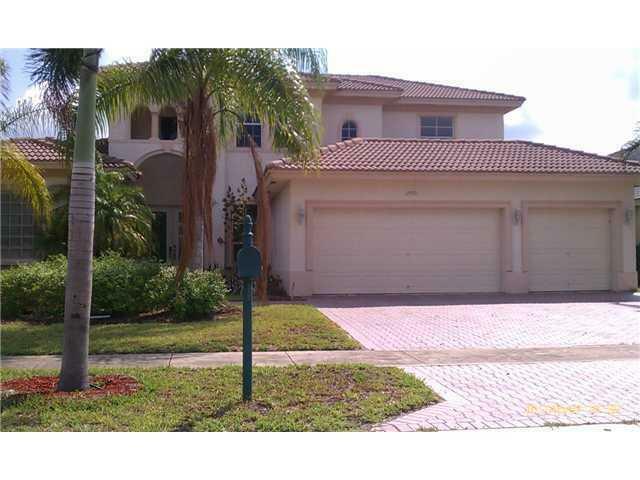 Property Photo: 2970 W Fontana Court FL 33411