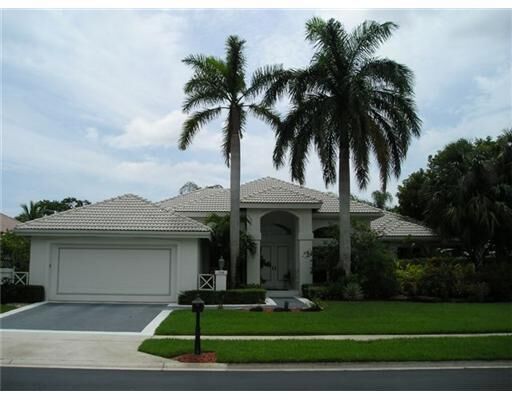 Property Photo:  7058 Montrico Drive  FL 33433 
