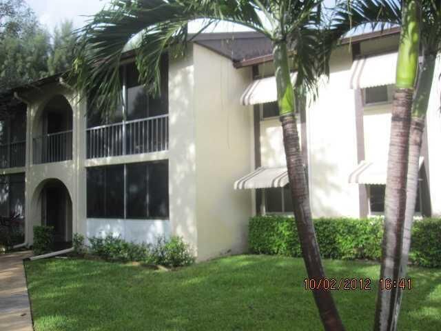 Property Photo:  5971 La Pinata Boulevard D1  FL 33463 