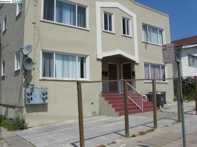 Property Photo:  2011 48th Ave  CA 94601 