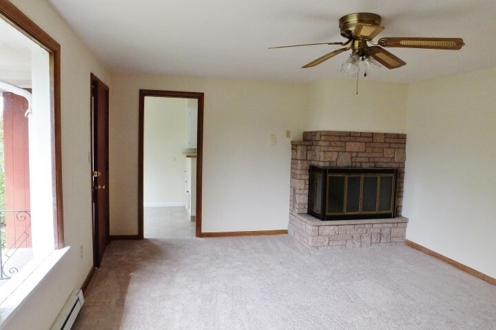 Property Photo:  515 Ave C  WA 98290 