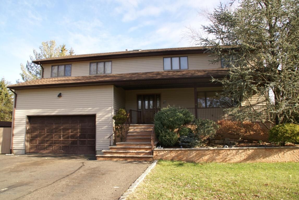 Property Photo:  6 Chelsea Road  NJ 07726 