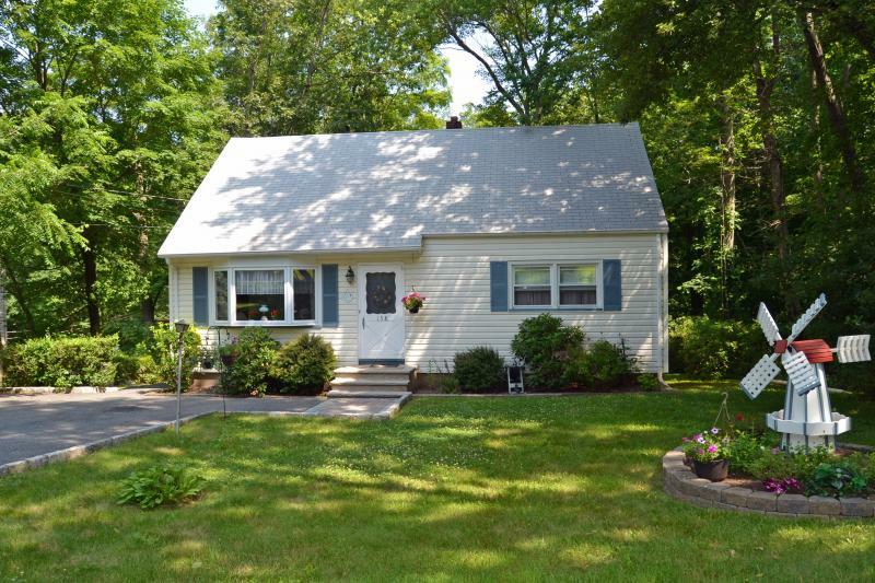 Property Photo:  158 Kiel Ave  NJ 07405 