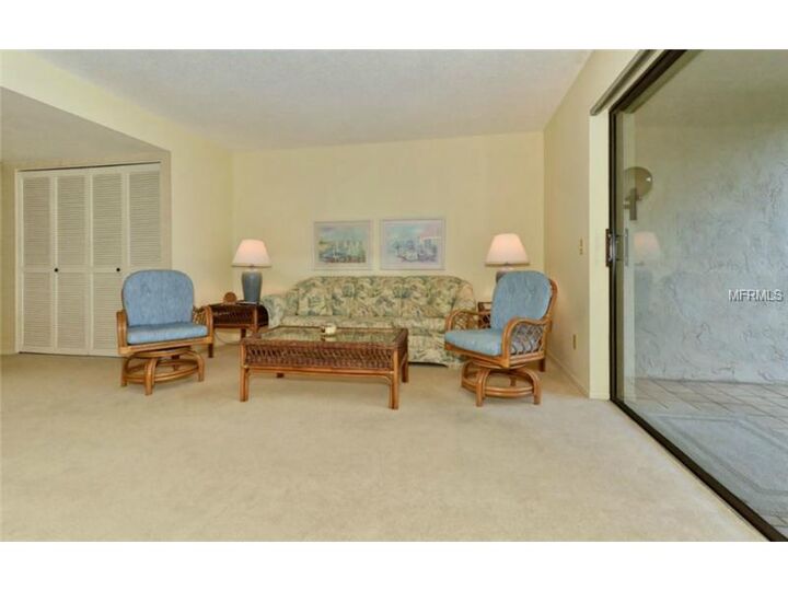 Property Photo: 2055 Gulf Of Mexico Drive G2-204 FL 34228